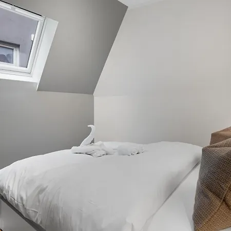100sqm 5br Behind Bryggen - King Beds - Family Friendly Lejlighed Bergen